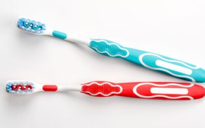 8 facts about toothbrushes